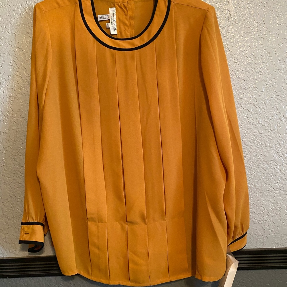 Women’s Mustard Blouse